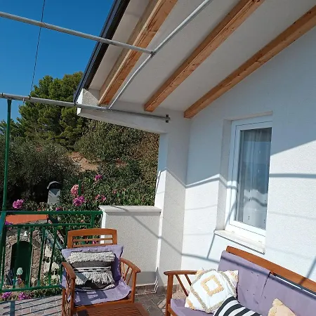 Apartmani Mira Brela-2